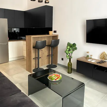 Starowislna 41-43 By Pi *