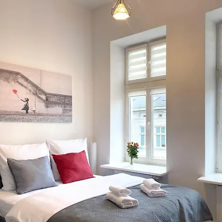 Starowislna 41-43 By Pi *