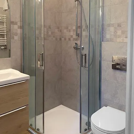 Starowislna 41-43 By Pi *