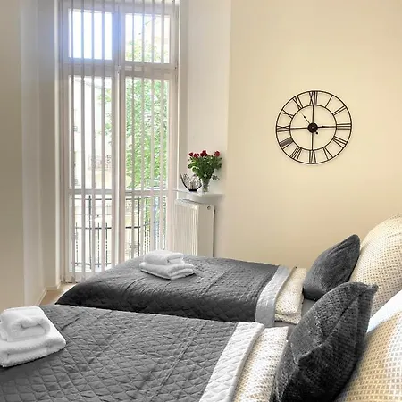 Starowislna 41-43 By Pi Cracovie