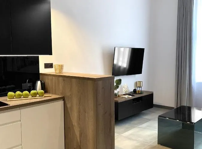 Starowislna 41-43 By Pi *