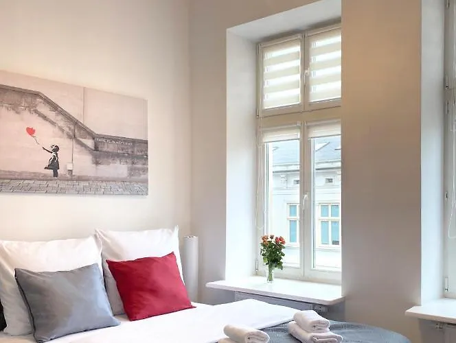 Starowislna 41-43 By Pi *