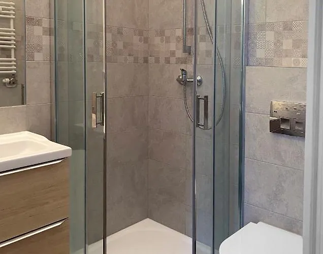 Starowislna 41-43 By Pi *