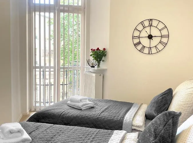 Starowislna 41-43 By Pi Cracovia